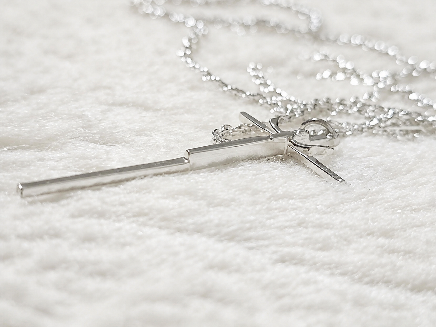 925 Sterling Silver Very Thin Crucifix Pendant Necklace with Rope Chain