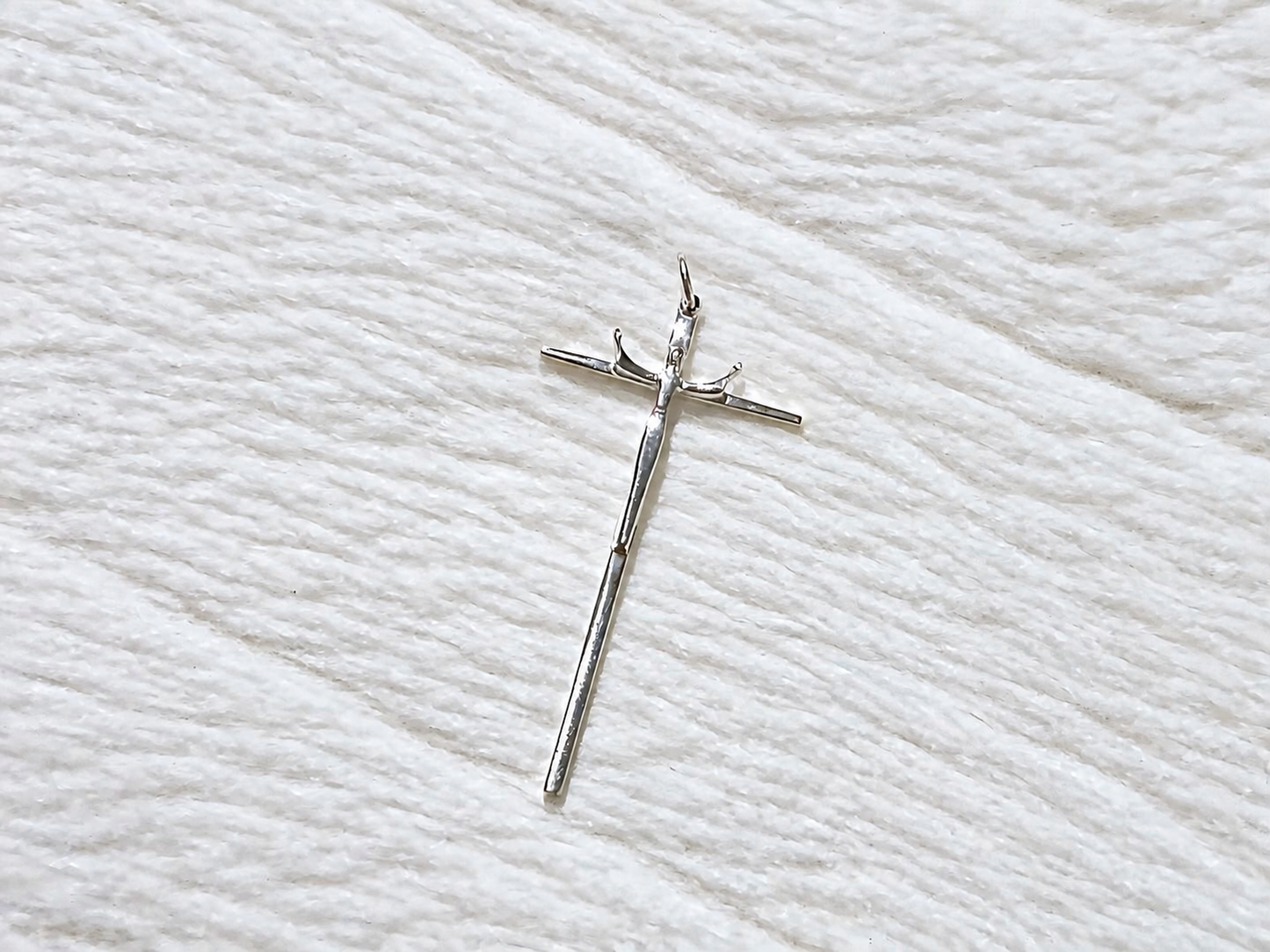 925 Sterling Silver Very Thin Crucifix Pendant Necklace with Rope Chain