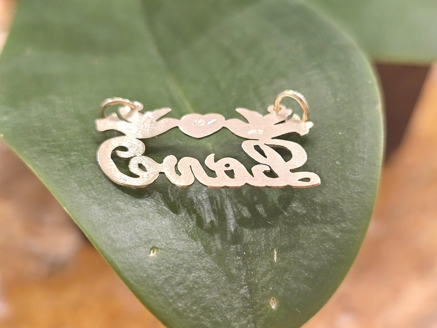 10K Solid Yellow Gold Name Pendant Necklace with Beautiful Doves and Solid Heart