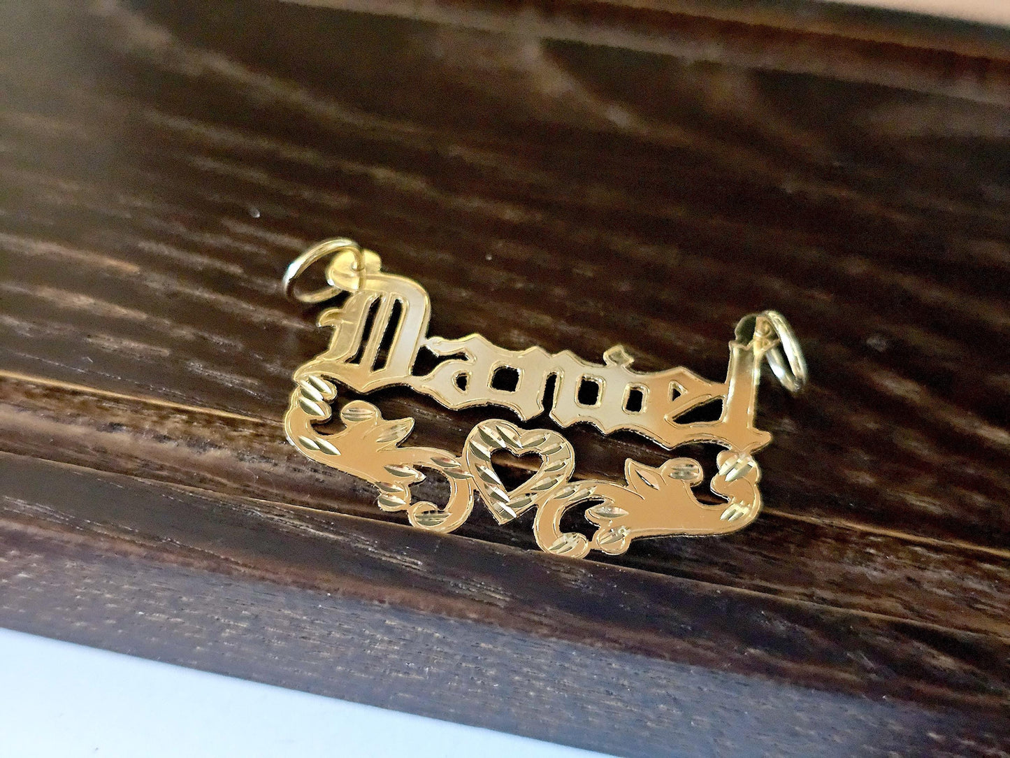 14K Solid Yellow Gold Name Pendant Necklace with Old Text and Heart