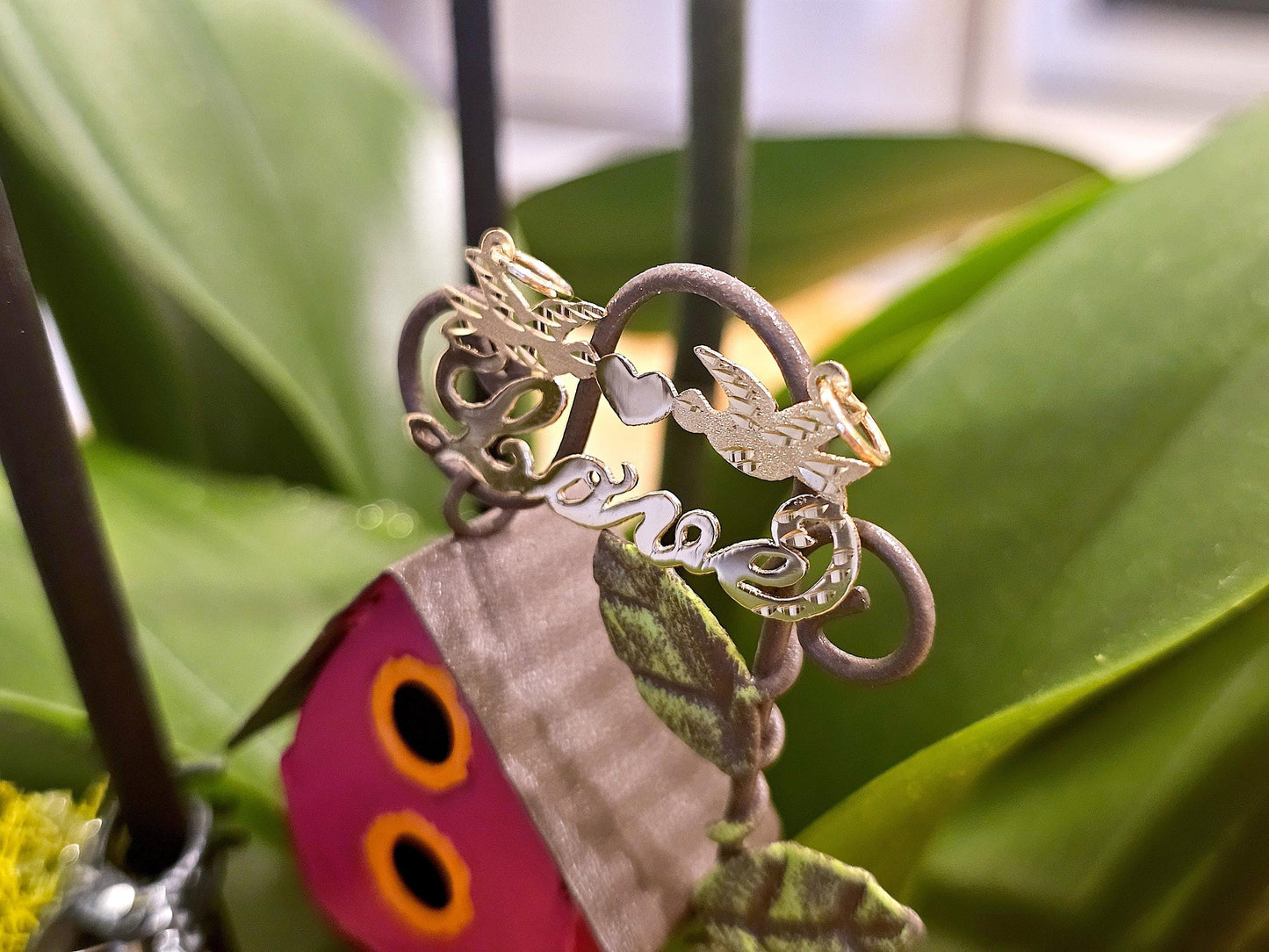 10K Solid Yellow Gold Name Pendant Necklace with Beautiful Doves and Solid Heart