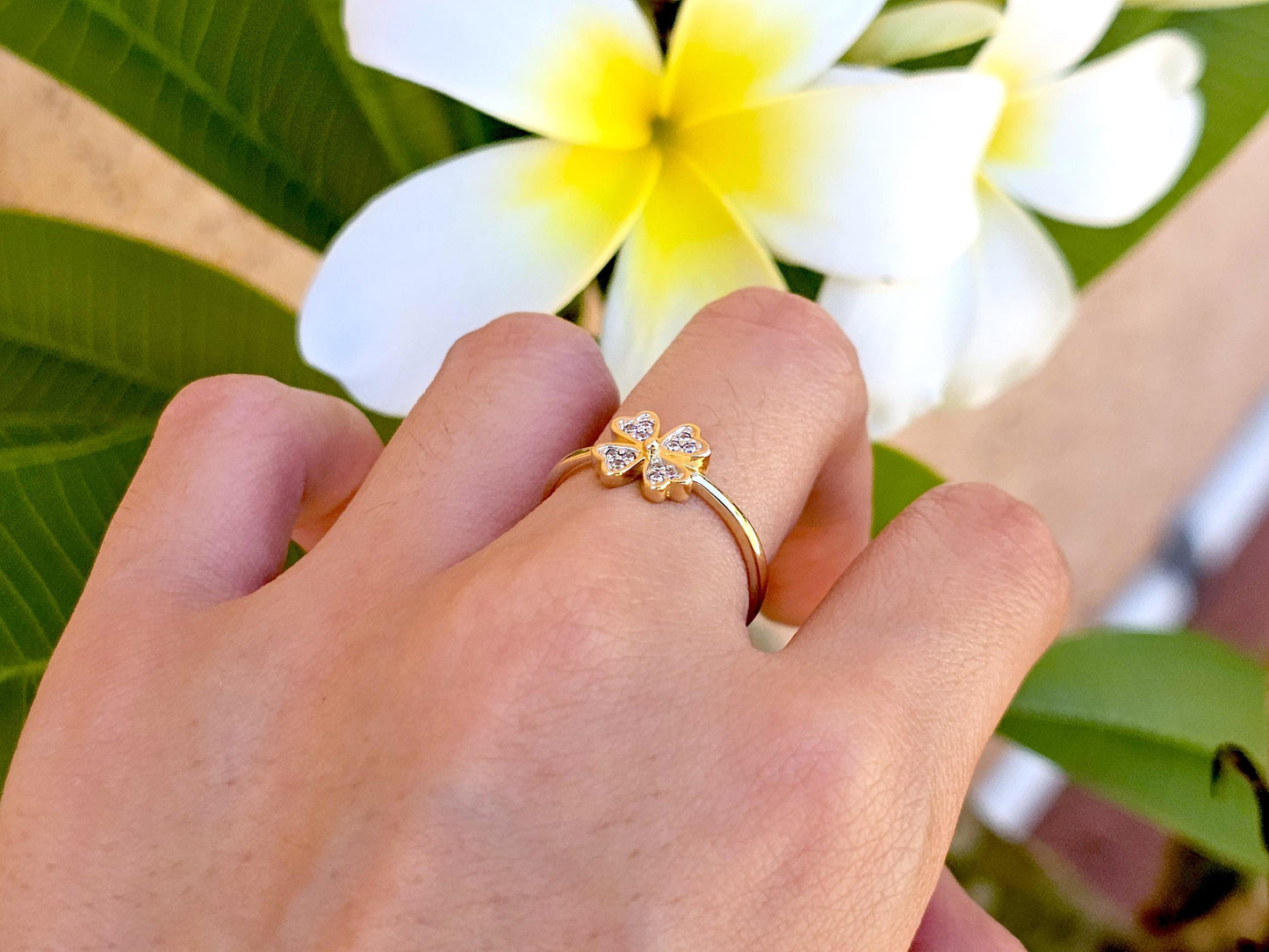 14K Solid Yellow Gold Four Leaf Clover Ring Band with CZ Stones