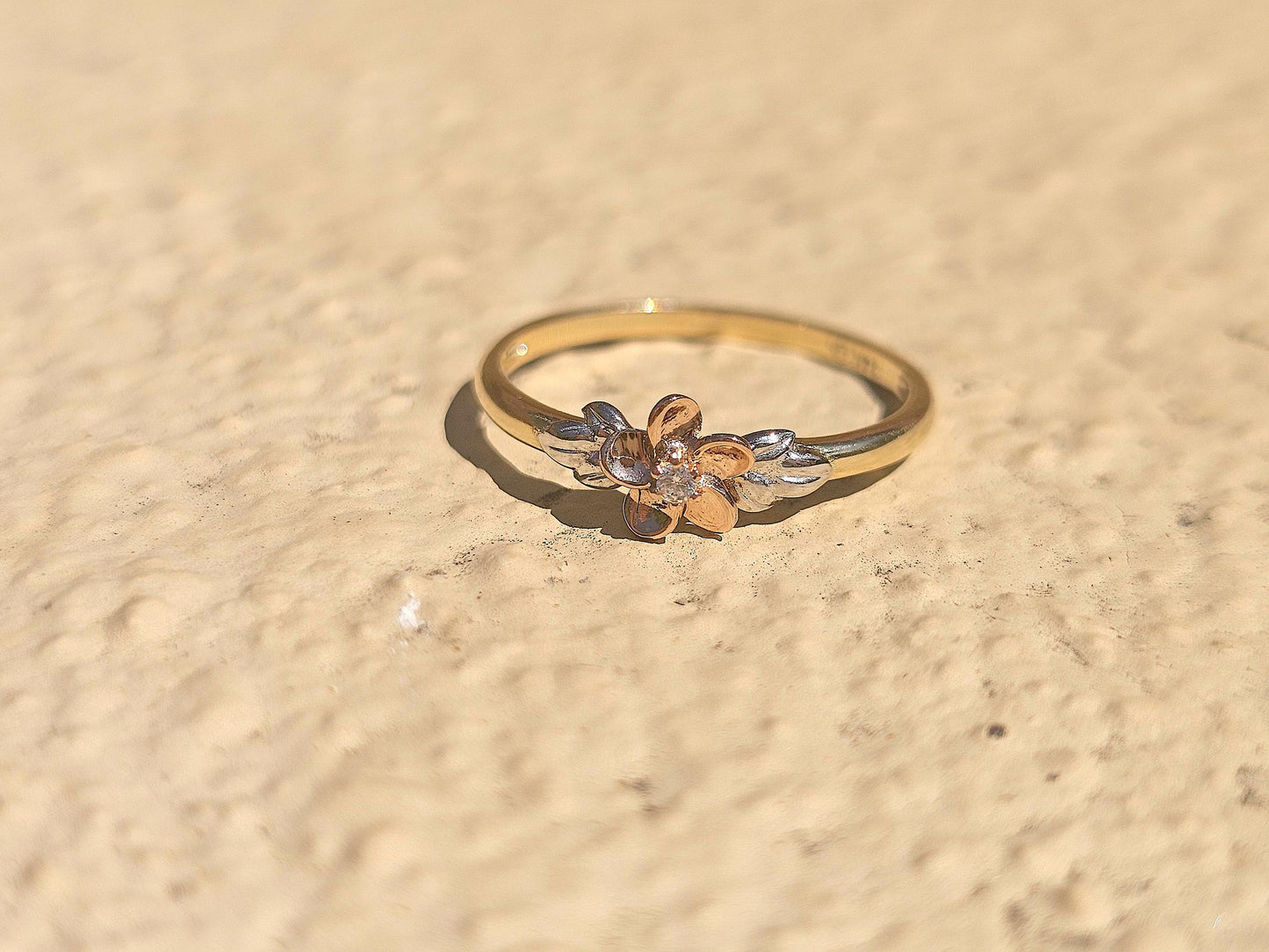 14K Solid Gold Small Flower Ring Band with CZ Stone