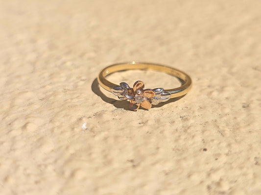 14K Solid Gold Small Flower Ring Band with CZ Stone