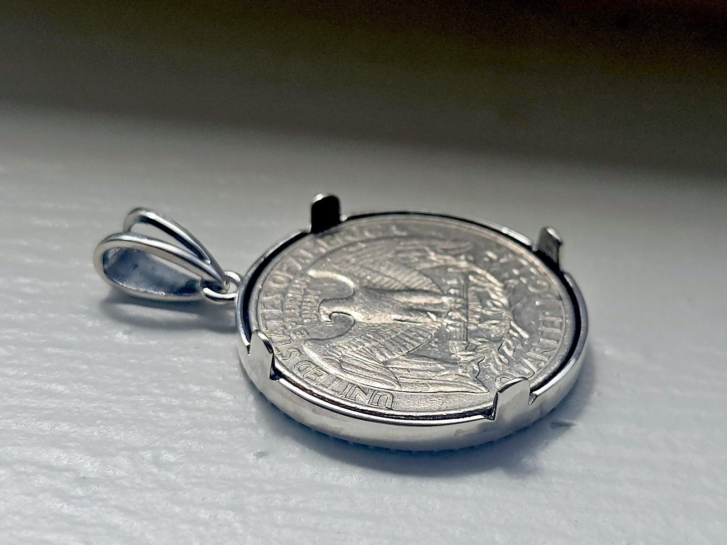 925 Sterling Silver Prong Back Illusion Edge Bezel for 24mm Quarters 25 Cents Coins