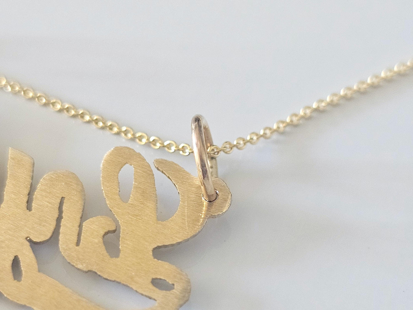 10K Solid Yellow Gold Name Pendant Necklace with Heart Bow Banner