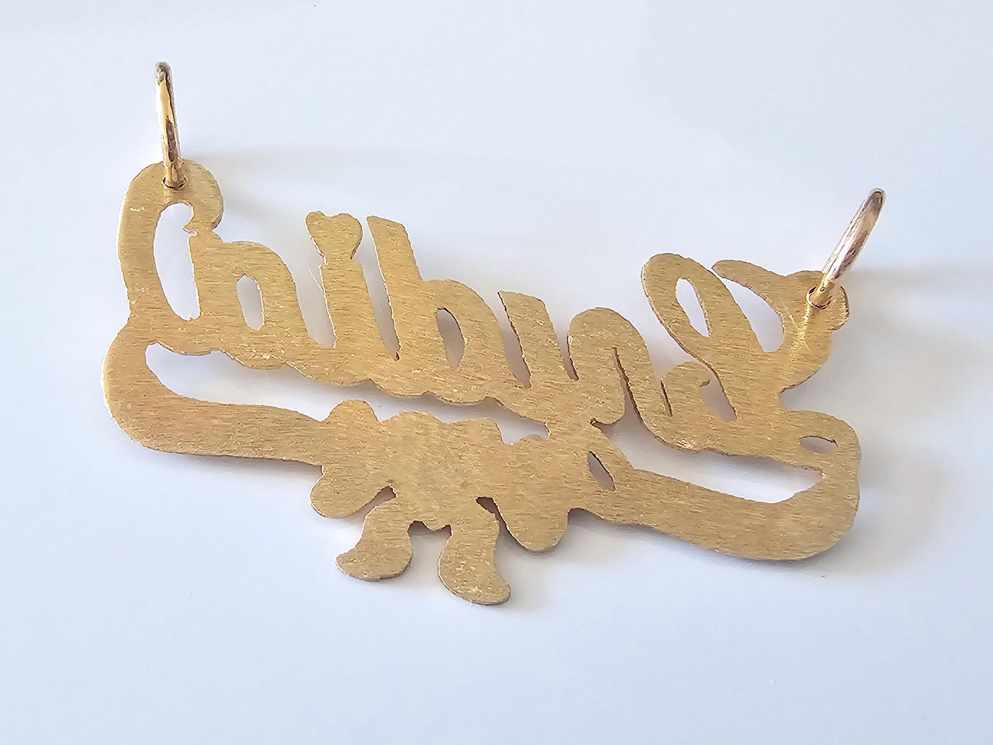 10K Solid Yellow Gold Name Pendant Necklace with Heart Bow Banner