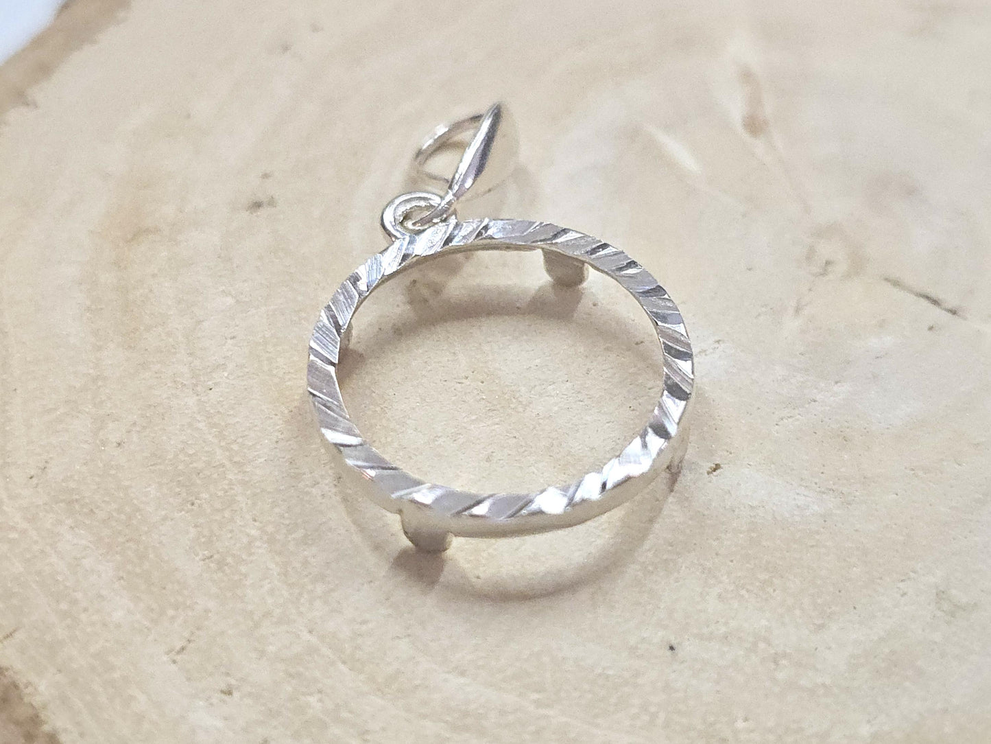 925 Sterling Silver Prong Back Diamond Cut Bezel for 18mm Dime 10 Cent Coins