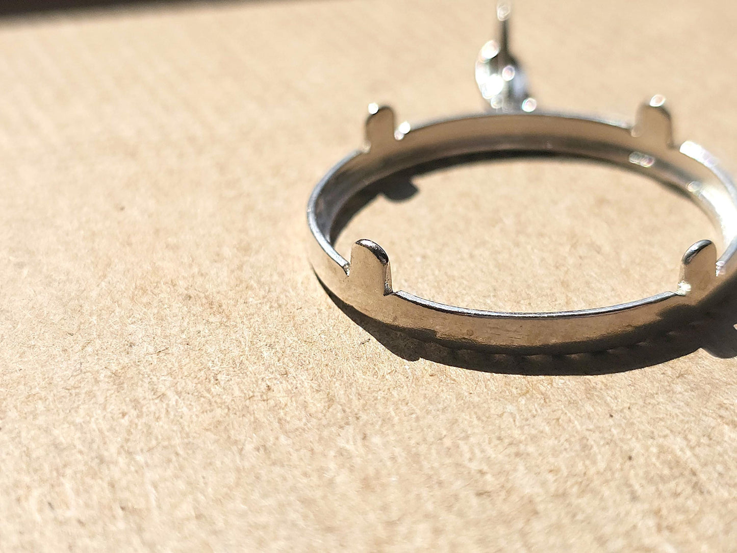925 Sterling Silver Prong Back Diamond Cut Bezel for 26mm Coins