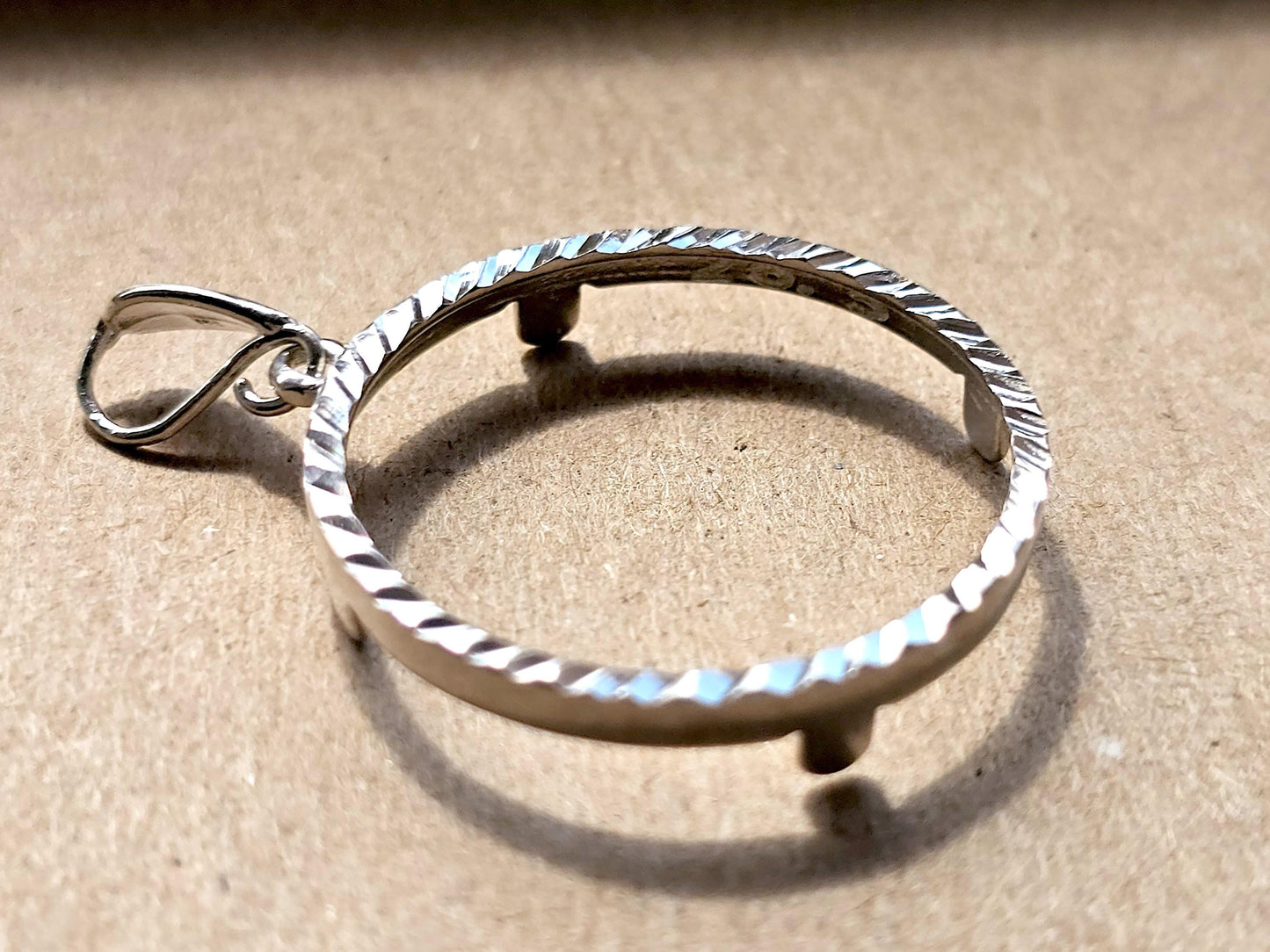 925 Sterling Silver Prong Back Diamond Cut Bezel for 26mm Coins