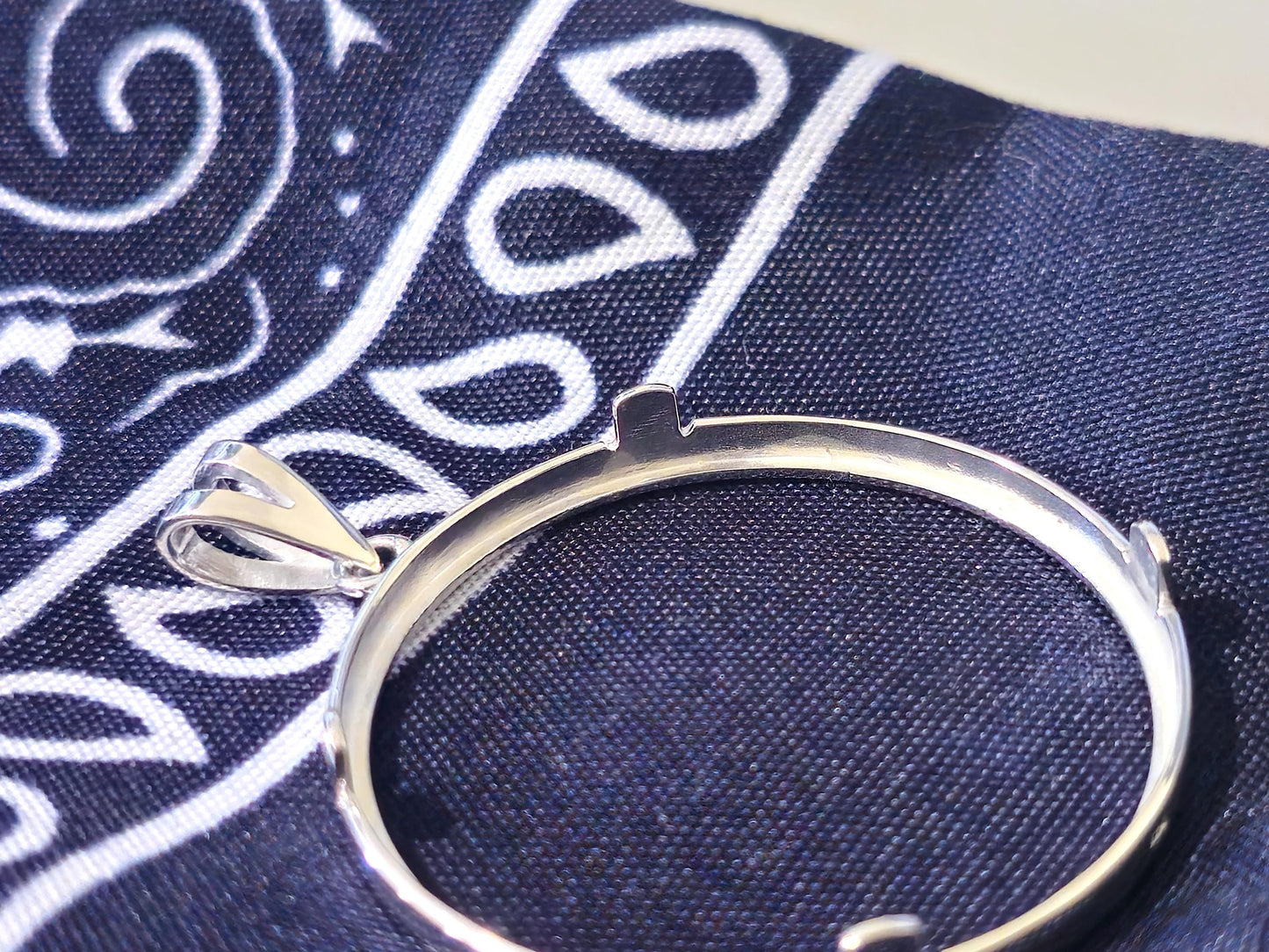 925 Sterling Silver Prong Back Simple Bezel for 34mm Mexican 1 Peso Coins