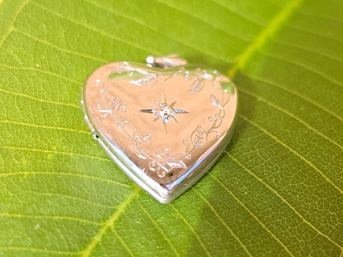 925 Sterling Silver Diamond Heart Locket Pendant with Engraved Star