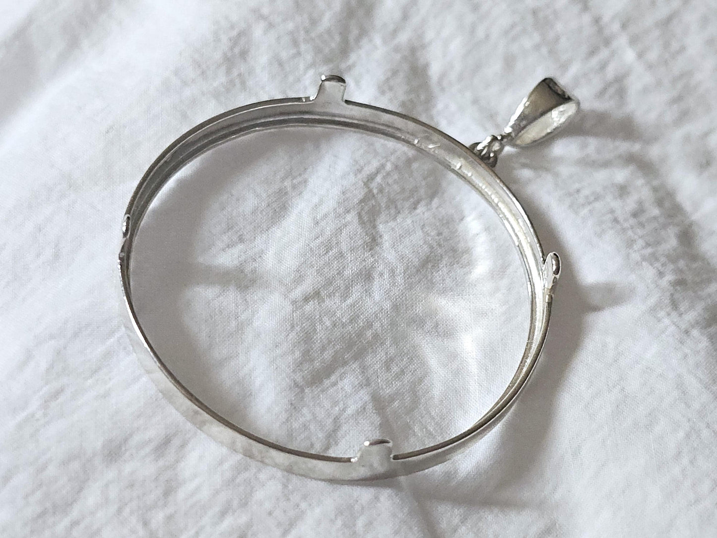 925 Sterling Silver Prong Back Diamond Cut Bezel for 38mm 1 Dollar Coins