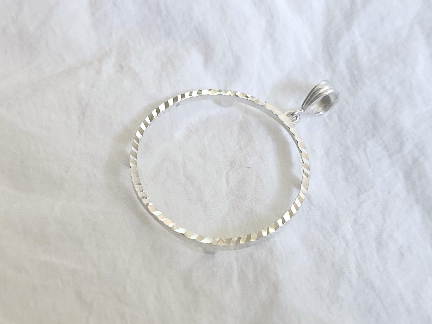 925 Sterling Silver Prong Back Diamond Cut Bezel for 34mm Mexican 1 Peso Coins