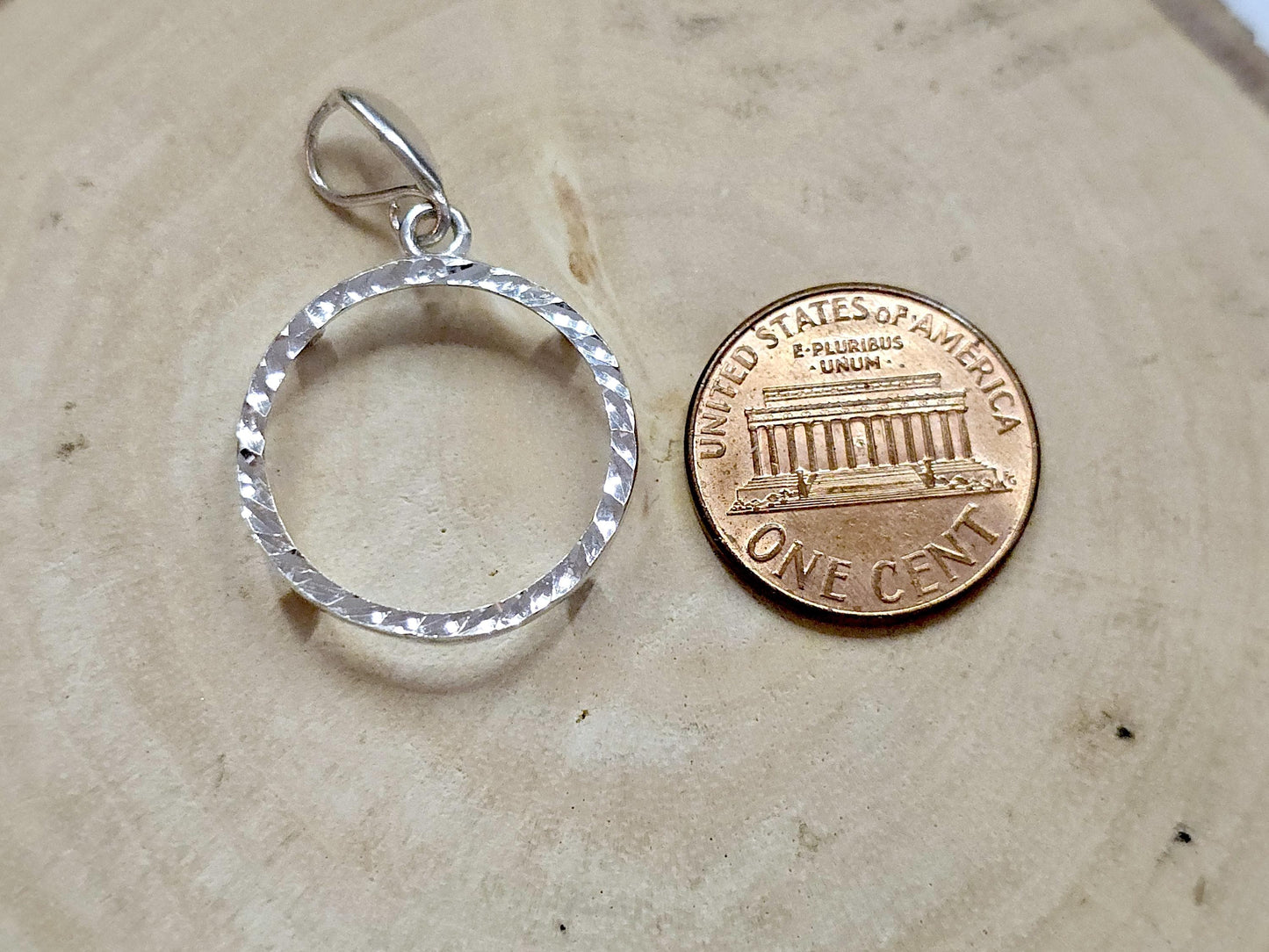 925 Sterling Silver Prong Back Diamond Cut Bezel for 19mm Penny 1 Cent Coins