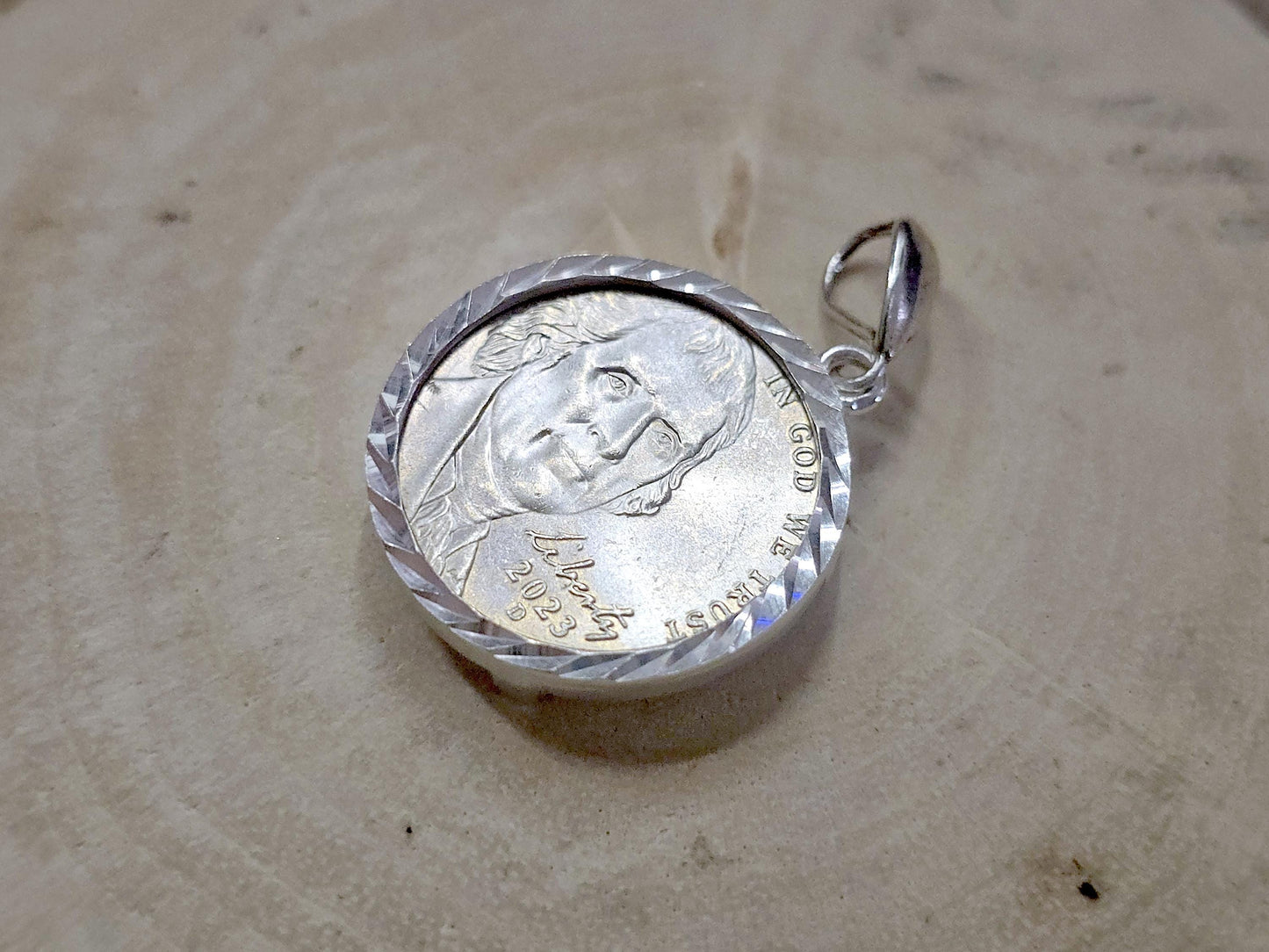 925 Sterling Silver Prong Back Diamond Cut for 22mm Nickel 5 Cent Coins