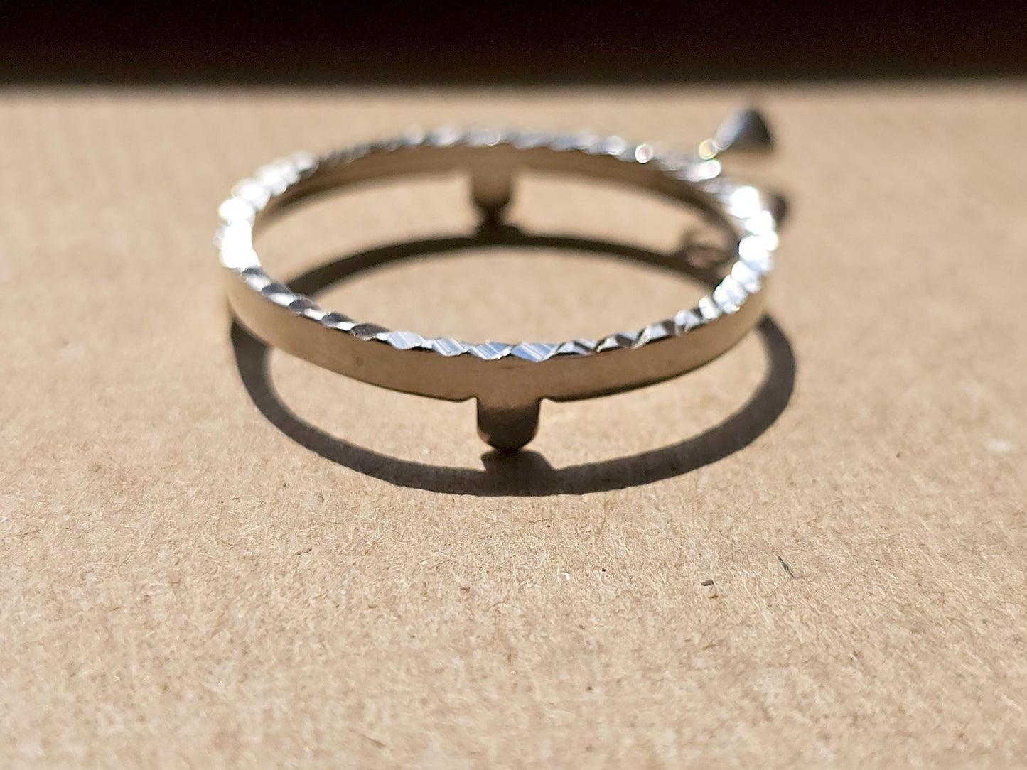 925 Sterling Silver Prong Back Diamond Cut Bezel for 26mm Coins