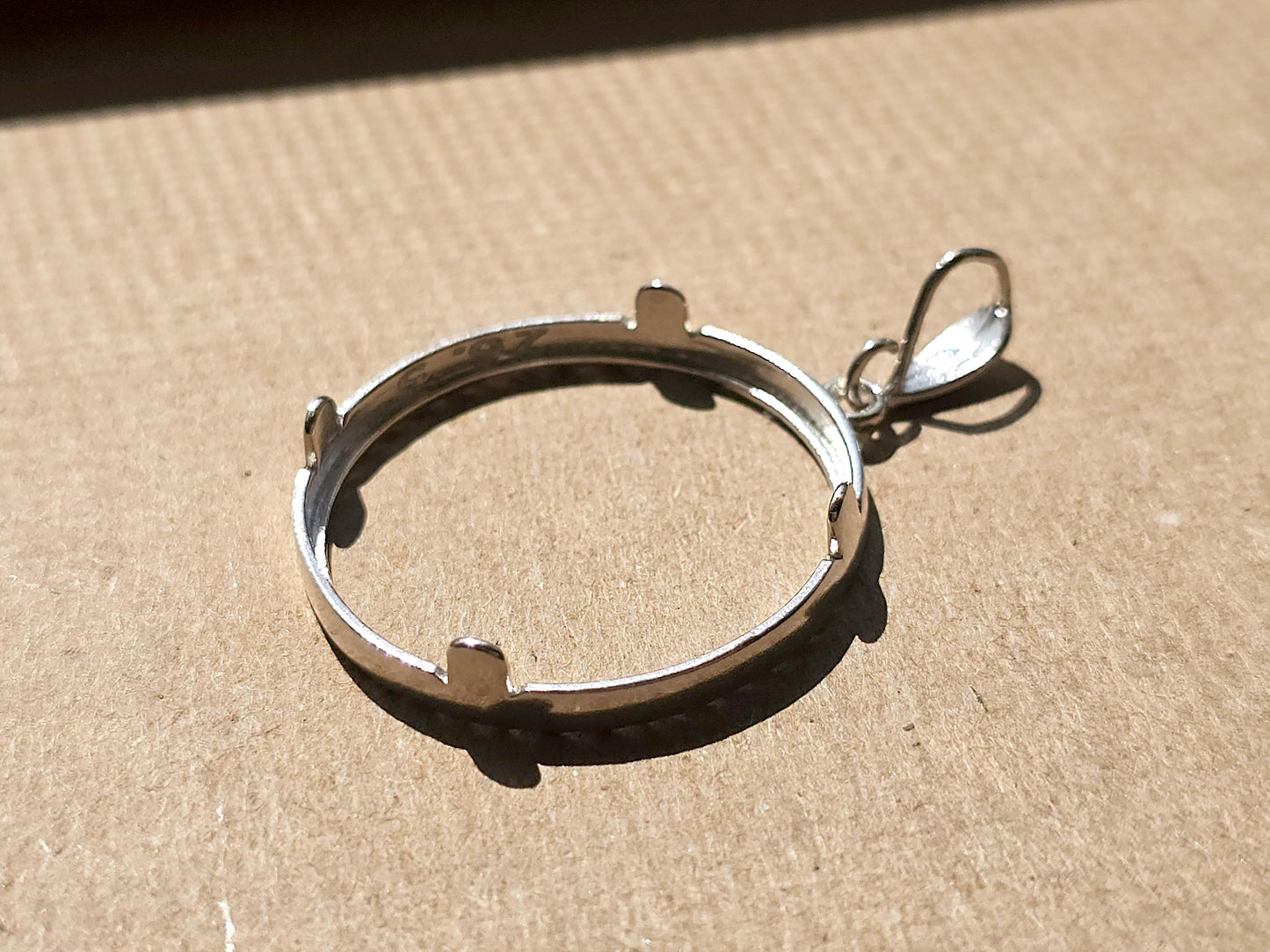 925 Sterling Silver Prong Back Diamond Cut Bezel for 26mm Coins