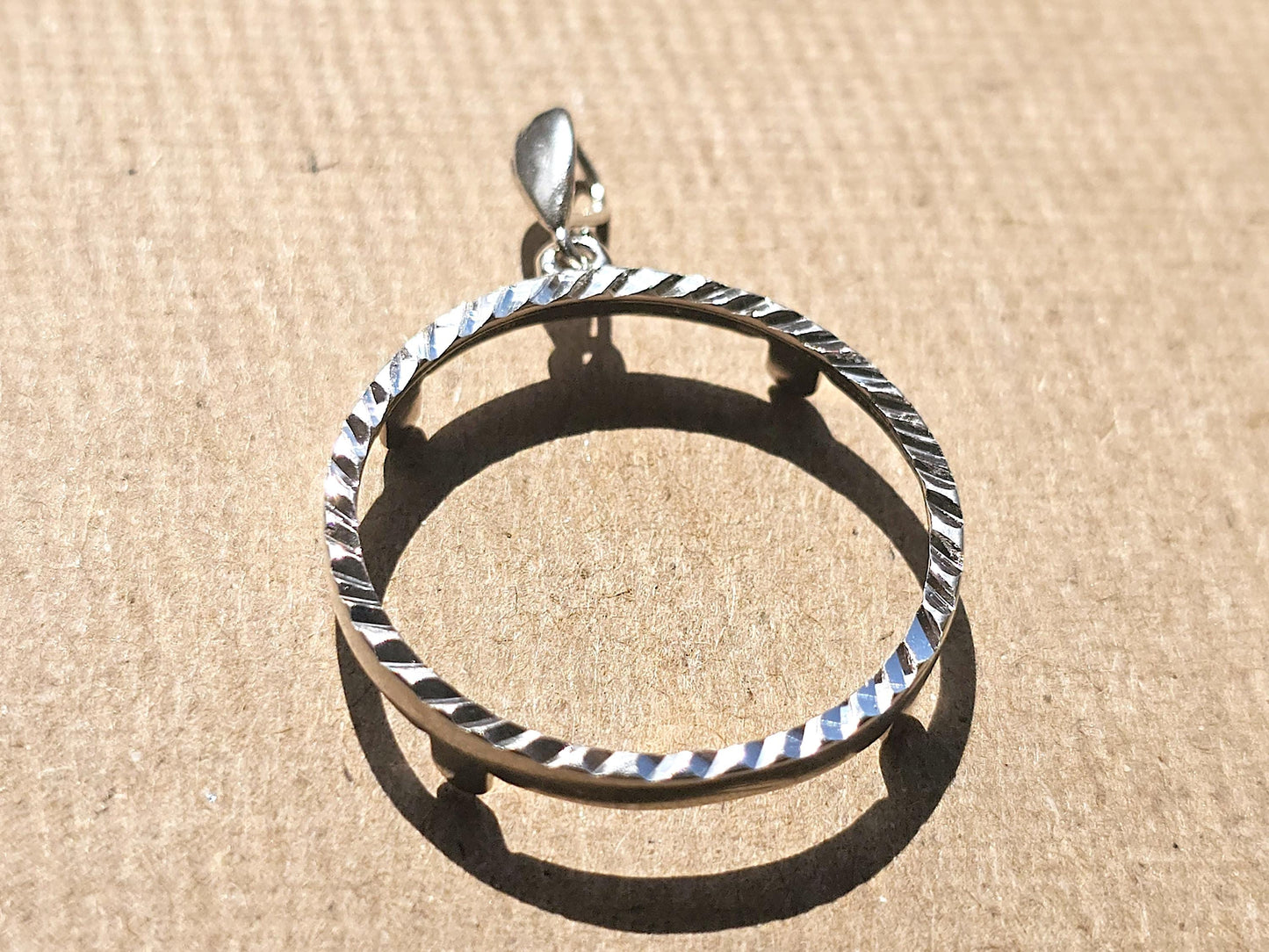 925 Sterling Silver Prong Back Diamond Cut Bezel for 26mm Coins