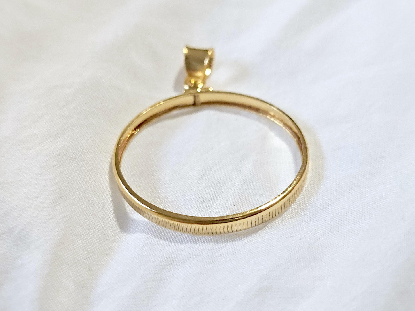14K Gold Filled Screw Top Coin Edge Bezel for 30mm Half Dollar 50 Cents Coins