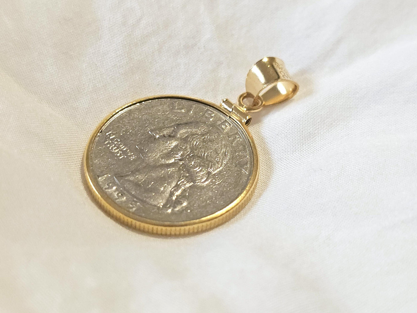 14K Gold Filled Screw Top Coin Edge Bezel for 24mm Quarters 25 Cents Coins
