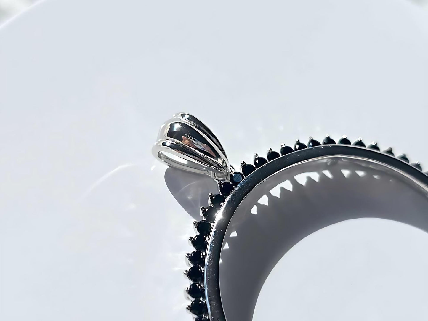 925 Sterling Silver Prong Back Cubic Zirconia CZ Halo Bezel for 38mm 1 Dollar Coins