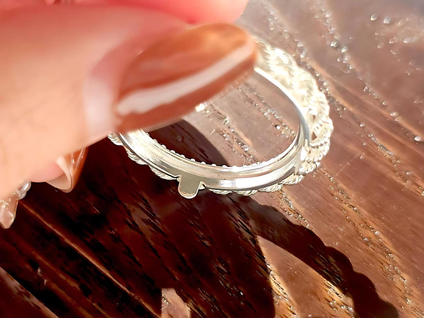 925 Sterling Silver Prong Back Illusion Rope Bezel for 22mm Nickel 5 Cent Coins