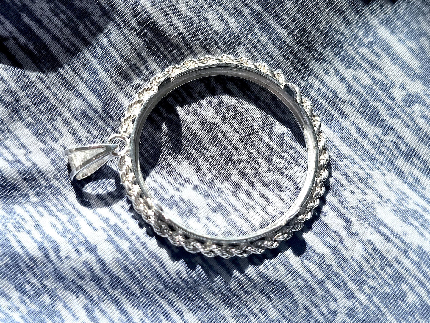 925 Sterling Silver Prong Back Illusion Rope Bezel for 30mm Half Dollar 50 Cents Coins