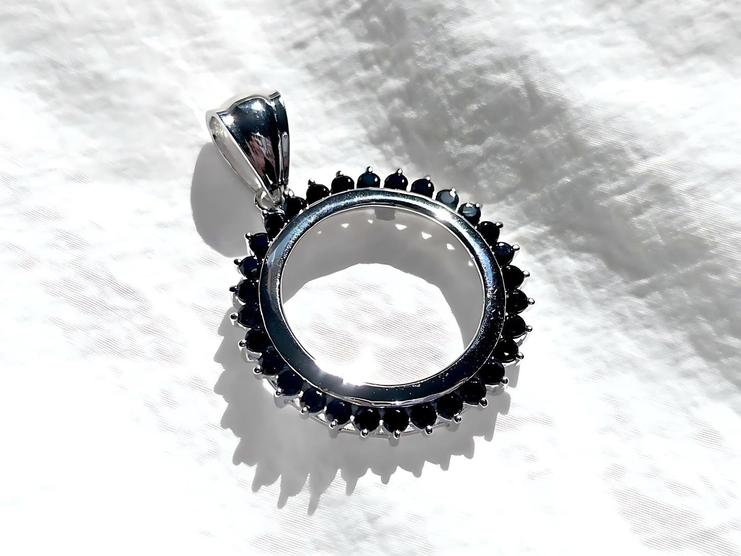 925 Sterling Silver Prong Back Cubic Zirconia CZ Halo Bezel for 18mm Dime 10 Cent Coins