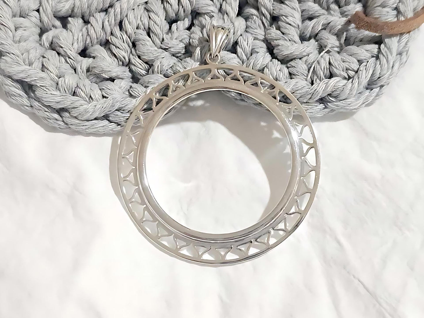 925 Sterling Silver Prong Back Filigree Edge Bezel for 39mm 1oz Coins