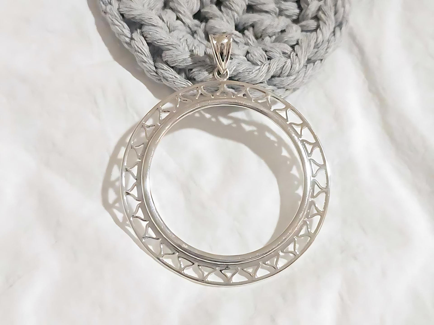 925 Sterling Silver Prong Back Filigree Edge Bezel for 38mm 1 Dollar Coins