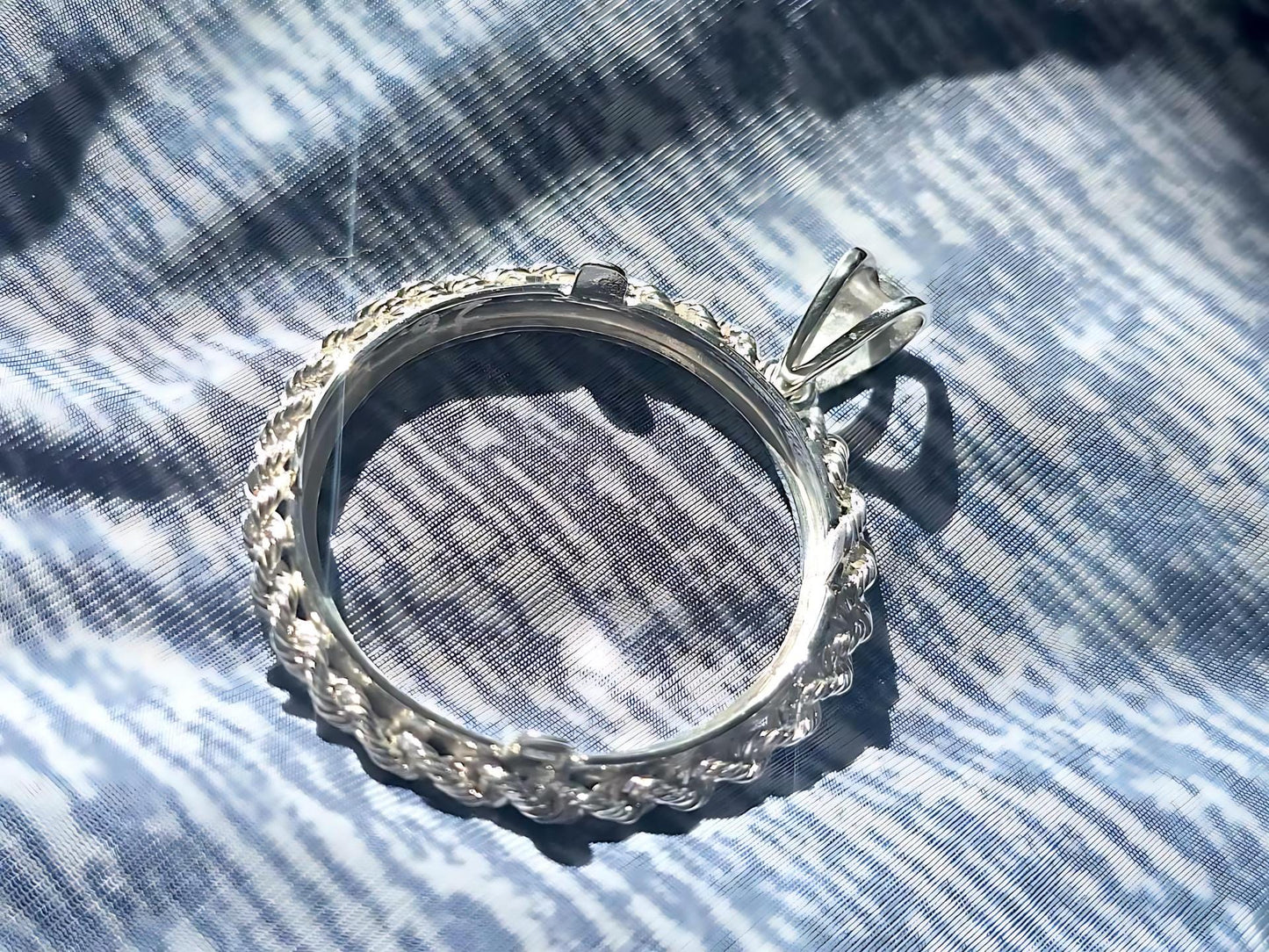 925 Sterling Silver Prong Back Illusion Rope Bezel for 26mm Susan B Anthony Dollar Coin