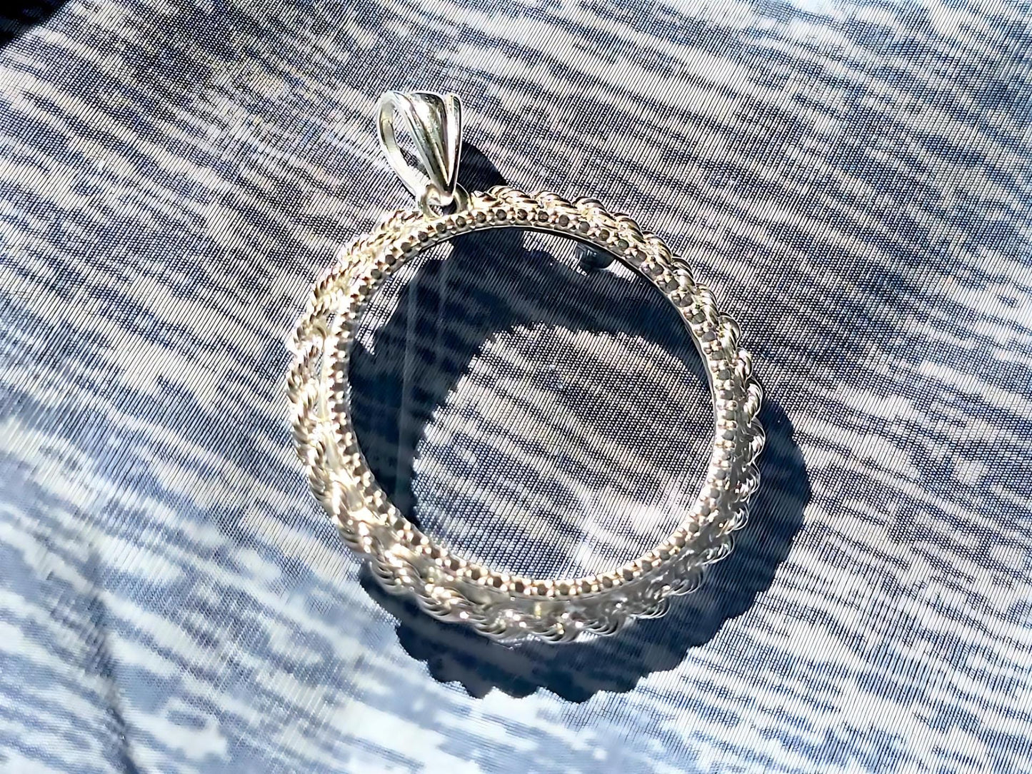 925 Sterling Silver Prong Back Illusion Rope Bezel for 26mm Susan B Anthony Dollar Coin