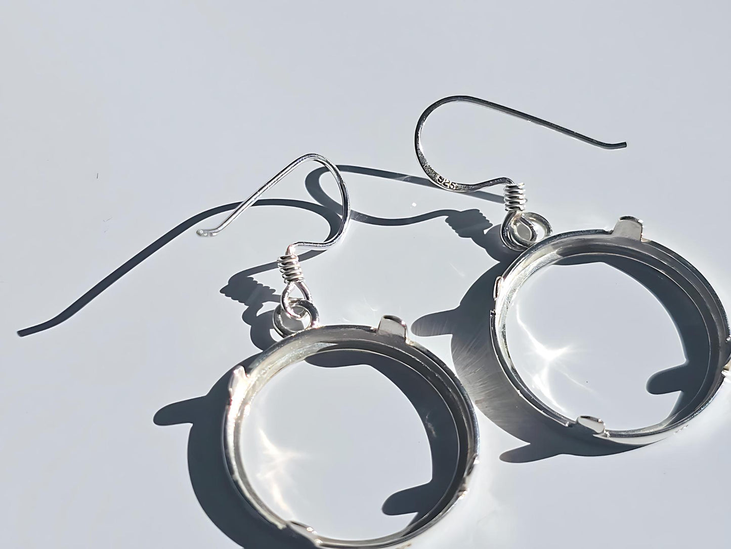 925 Sterling Silver Prong Back Simple Bezel Earring for 18mm Dime 10 Cent Coins