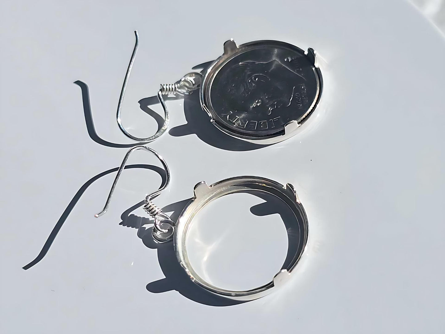 925 Sterling Silver Prong Back Simple Bezel Earring for 18mm Dime 10 Cent Coins