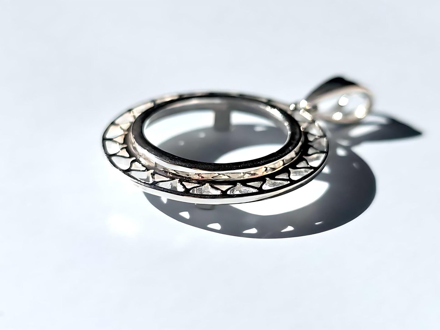 925 Sterling Silver Prong Back Filigree Edge Bezel for 18mm Dime 10 Cent Coins
