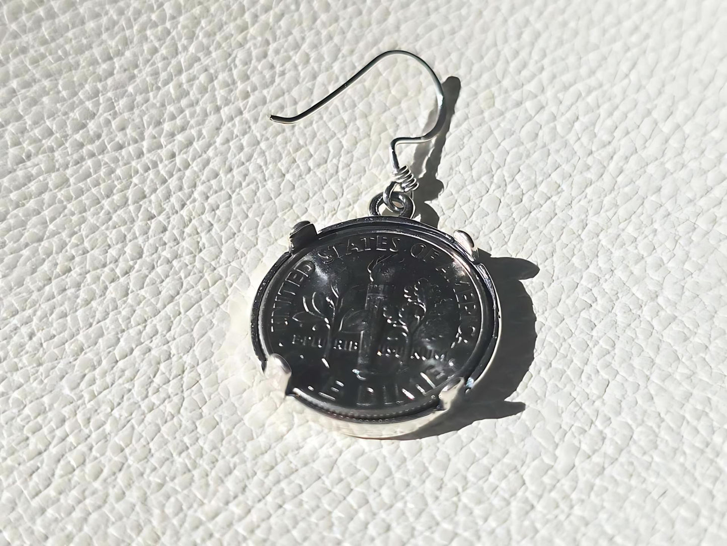 925 Sterling Silver Prong Back Illusion Edge Bezel Earring for 18mm Dime 10 Cent Coins