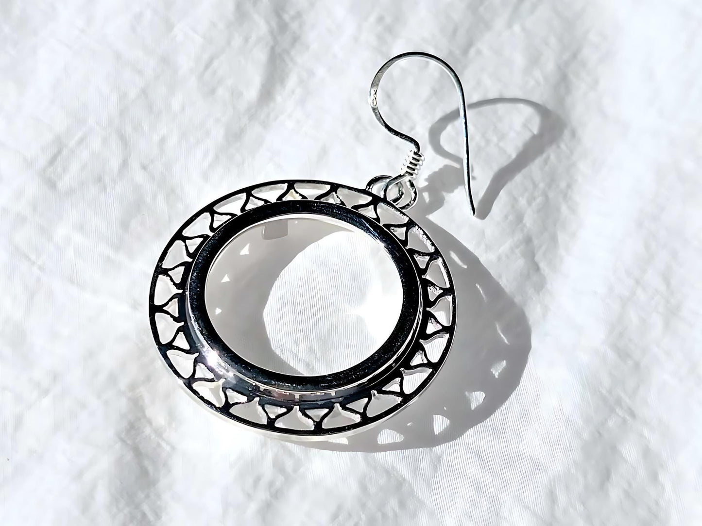 925 Sterling Silver Prong Back Filigree Edge Bezel Earring for 18mm 10 Cent Coins