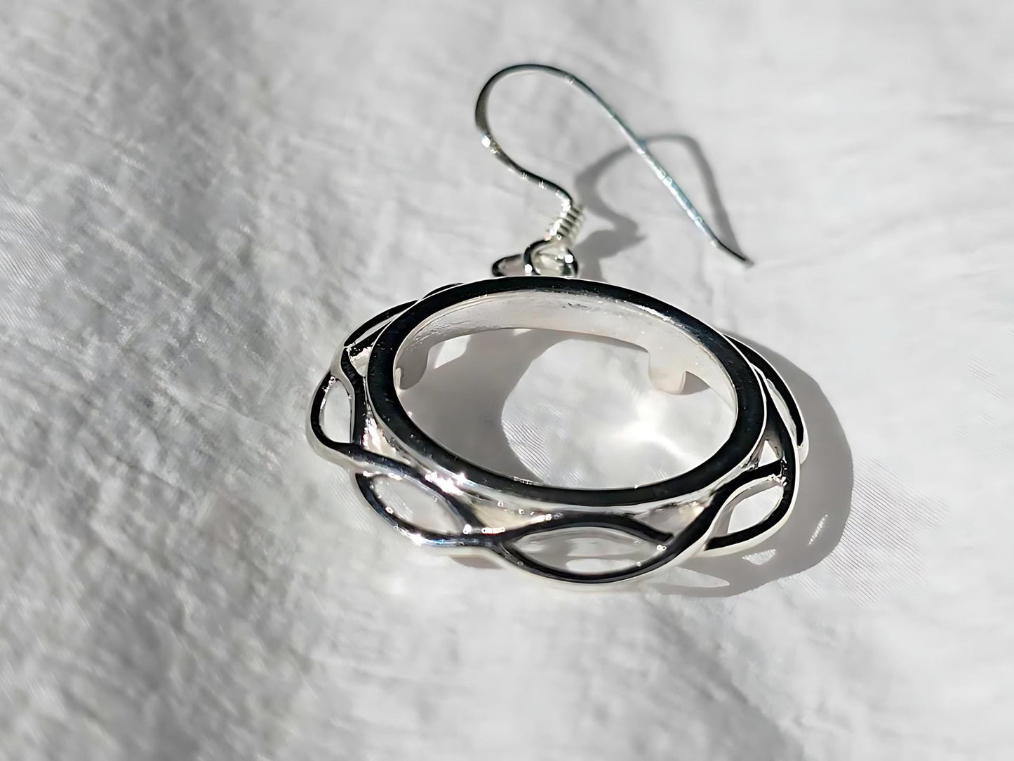 925 Sterling Silver Prong Back Braided Edge Bezel Earring for 18mm 10 Cent Coins