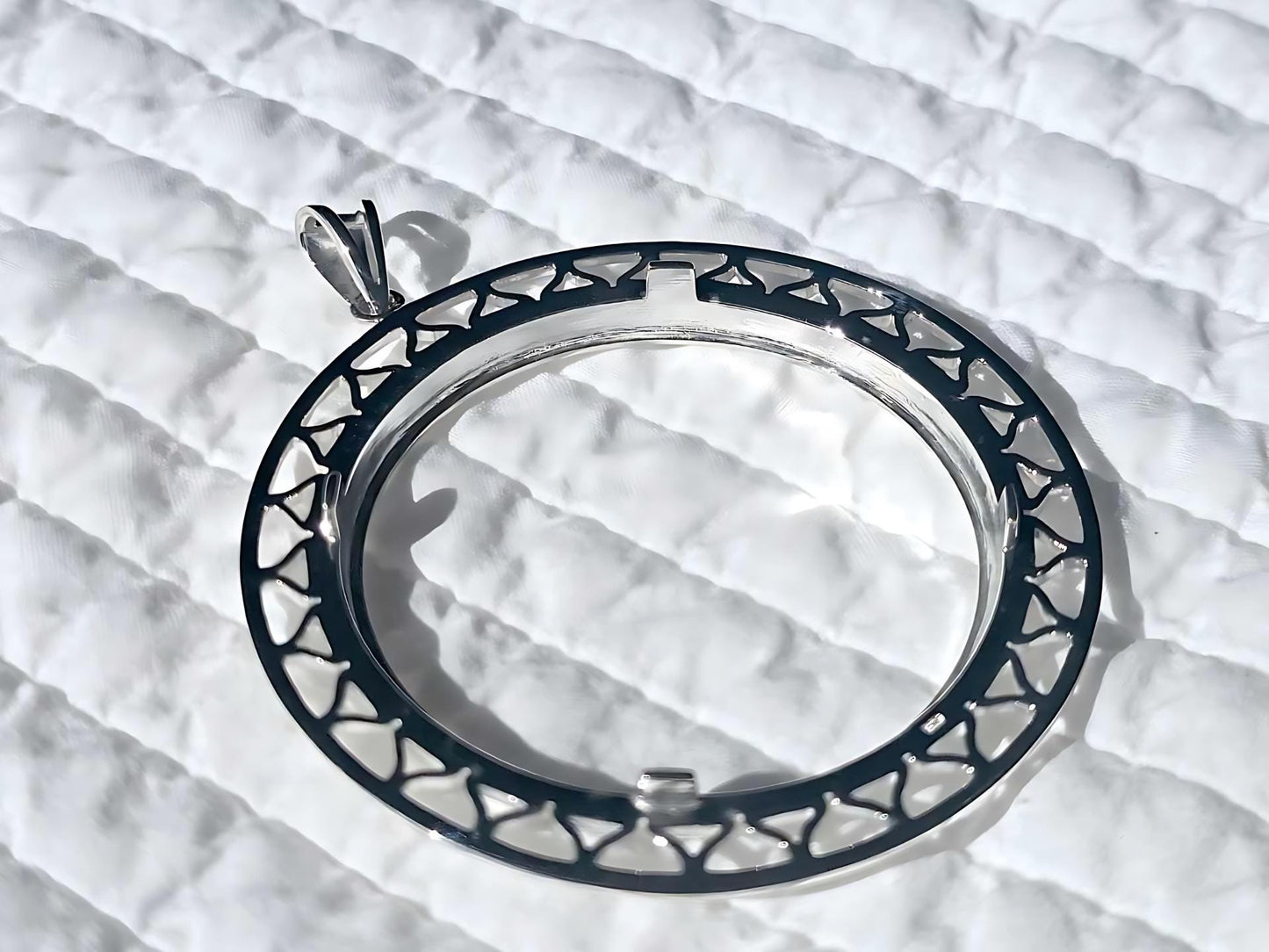 925 Sterling Silver Prong Back Filigree Edge Bezel for 41mm 1 oz Coins