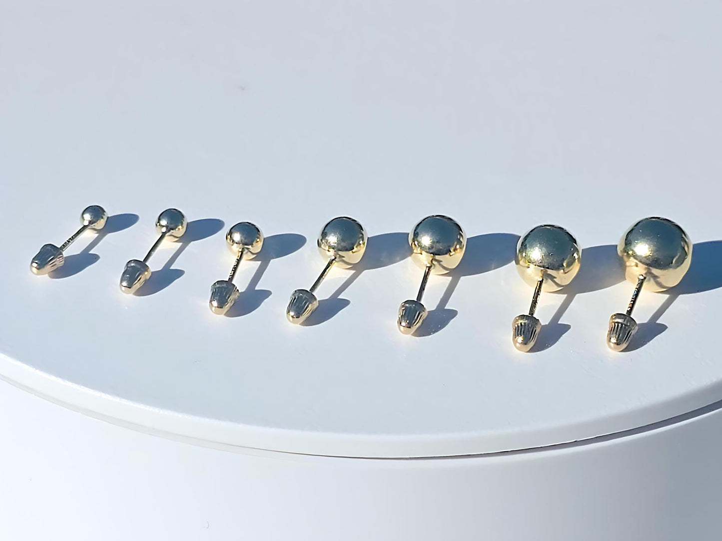 14K Yellow Gold Polished Round Ball Stud Earrings Screw Backing 2mm-8mm