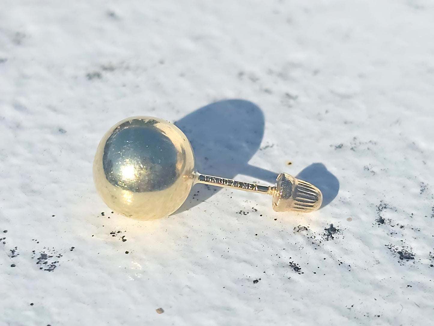 14K Yellow Gold Polished Round Ball Stud Earrings Screw Backing 2mm-8mm