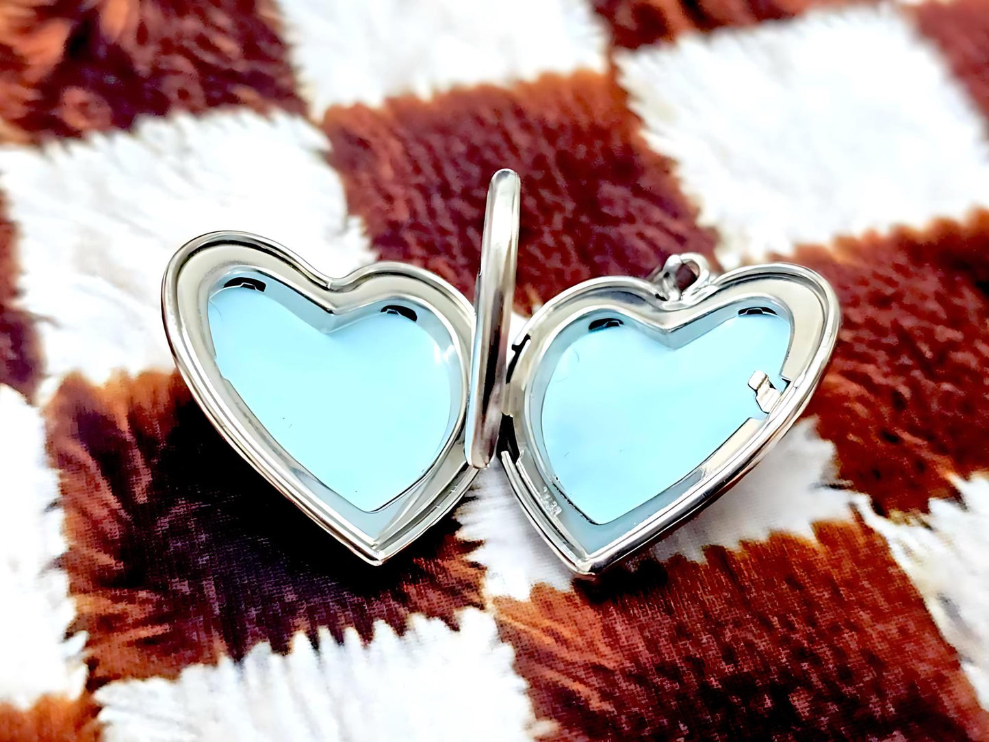 925 Sterling Silver Plain Heart 4 Pictures Locket Pendant