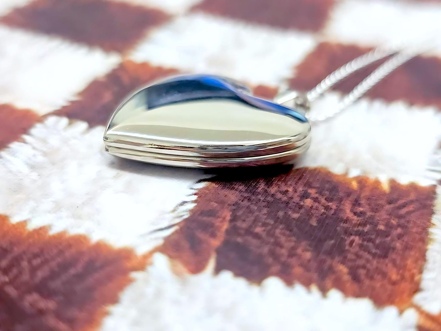 925 Sterling Silver Plain Heart 4 Pictures Locket Pendant