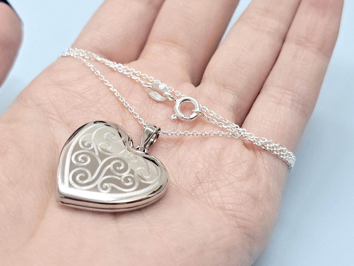 925 Sterling Silver Scroll Engraved Heart 4 Pictures Locket Pendant