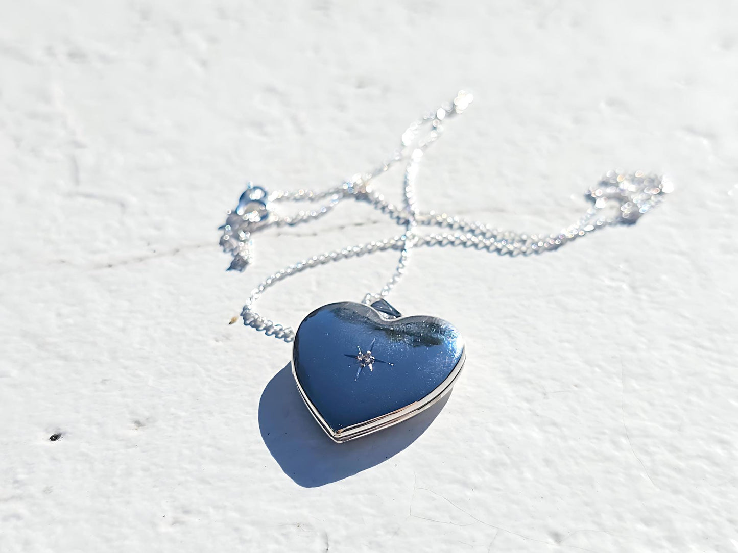925 Sterling Silver Engraved Star with Diamond 4 Pictures Heart Locket Pendant