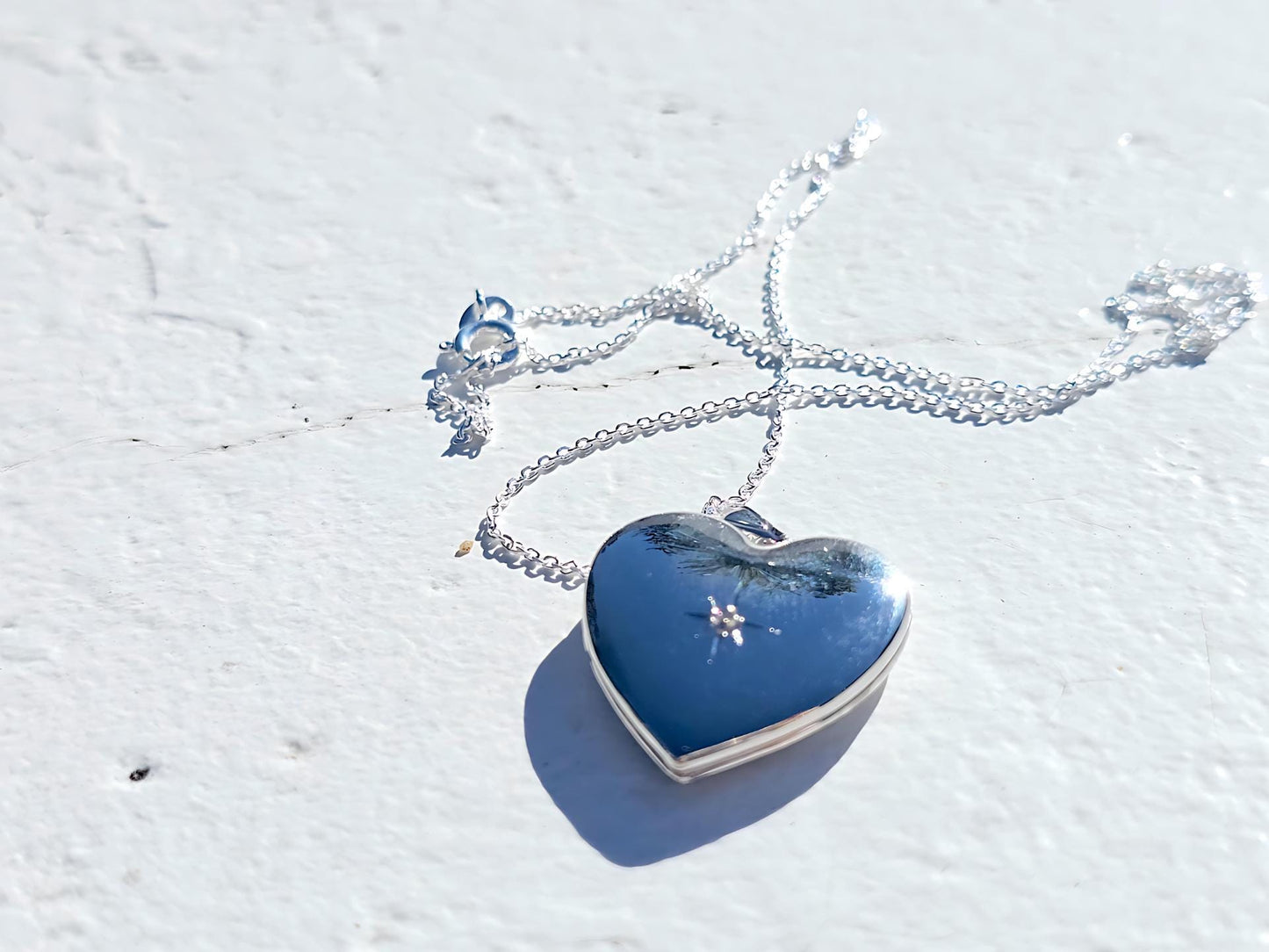 925 Sterling Silver Engraved Star with Diamond 4 Pictures Heart Locket Pendant