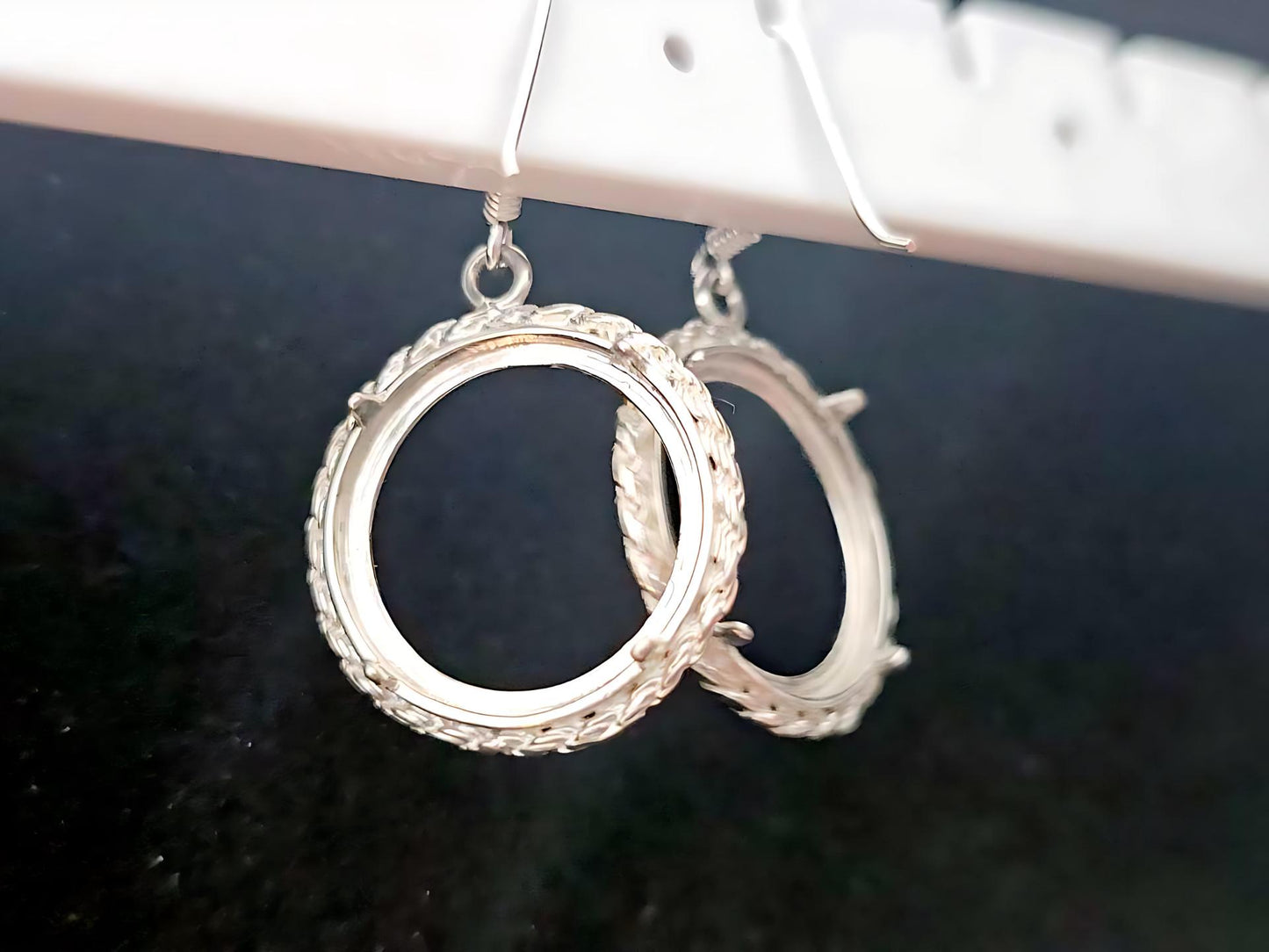 925 Sterling Silver Prong Back Rope Edge DC Bezel Earring for 18mm Dime 10 Cent Coins