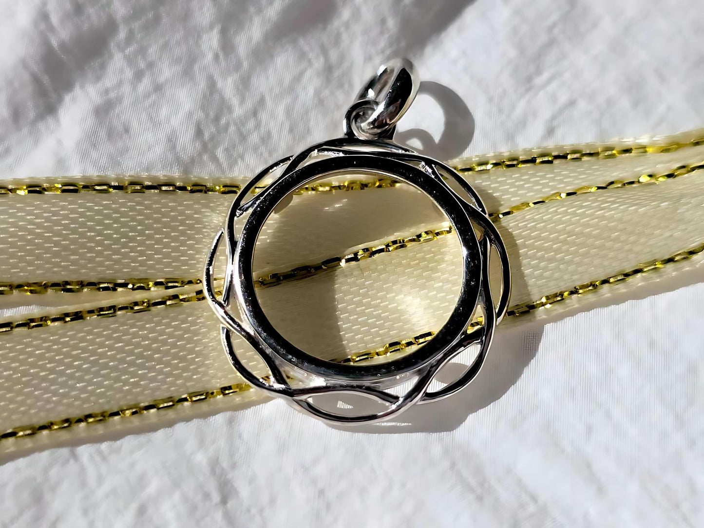 925 Sterling Silver Prong Back Braided Edge Bezel for 18mm 10 Cent Coins