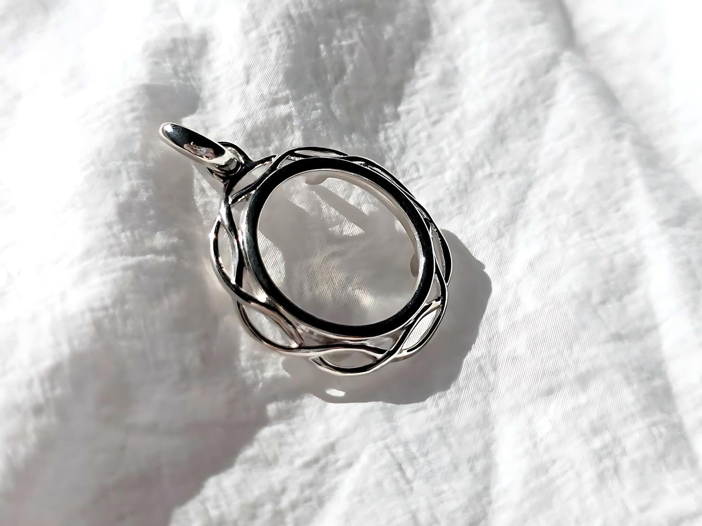 925 Sterling Silver Prong Back Braided Edge Bezel for 18mm 10 Cent Coins